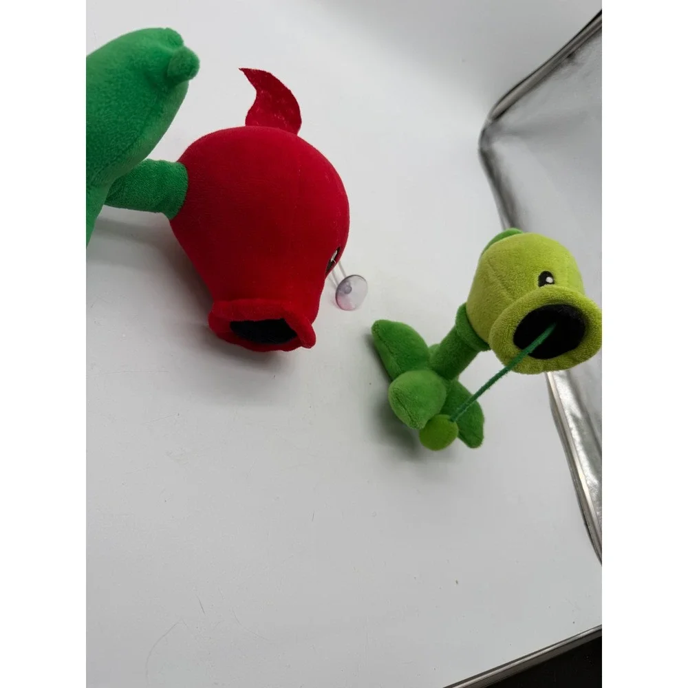 Plants vs Zombies Peashooter Plush Set Green Red 6 inch Stuffed Toy EA Jazwares